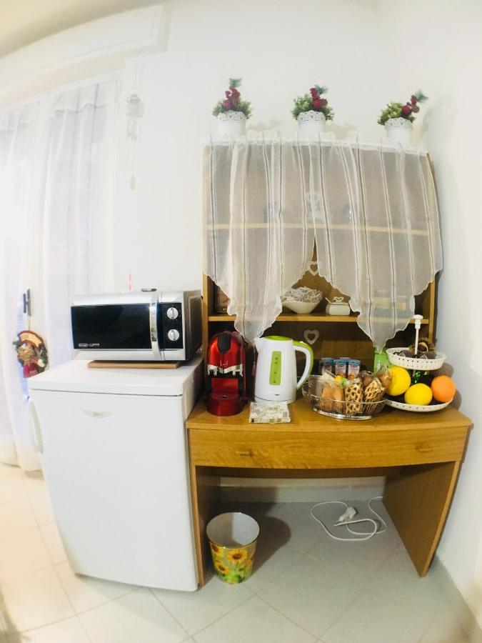 لافانيا B&B Le Bouganville المظهر الخارجي الصورة