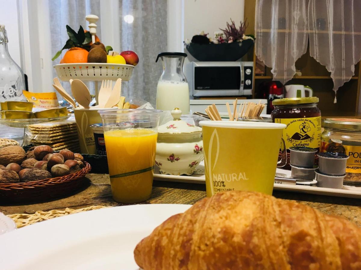 لافانيا B&B Le Bouganville المظهر الخارجي الصورة