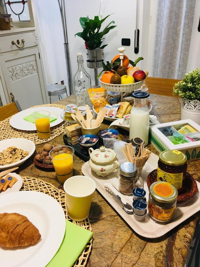 لافانيا B&B Le Bouganville المظهر الخارجي الصورة